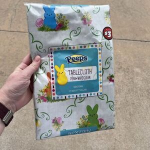 PEEPS Tablecloth EASTER Vinyl PEVA 52x70 Oblong Table Wipe Clean Bunnies NWT New